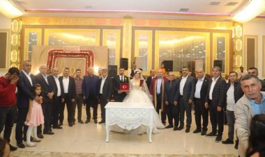 Taşkıran ve Kılınç Ailesinin Mutlu Günü 