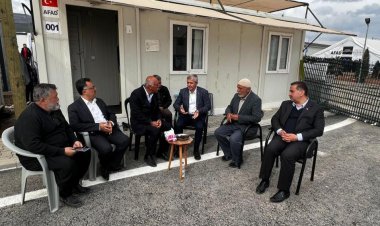 Tahmazoğlu depremzedelerin yanında