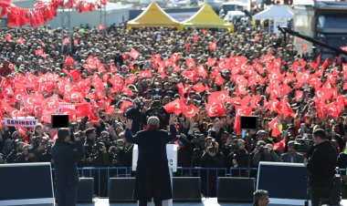 Cumhurbaşkanı Erdoğan: “Seçimden sonra tüm vaktimizi ve enerjimizi Türkiye yüzyılının inşasına vereceğiz”