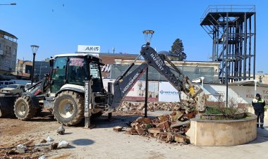 Tarihi Çarşı Camii Meydanı Yenileniyor!