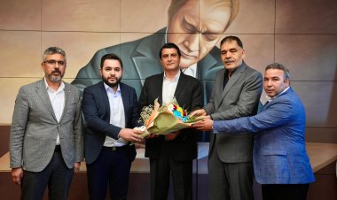 Hayırsever İş İnsanı Mustafa Doktoroğlu’ndan Şehitkamil Belediye Başkanı Umut Yılmaz’a Ziyaret