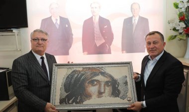 Nizip Belediye Başkanı Ali Doğan’dan MHP İlçe Başkanlığına Önemli Ziyaret