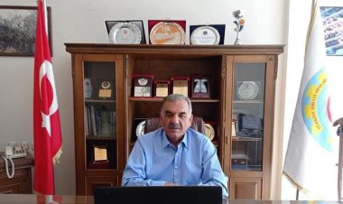 Nizip Ziraat Odası Başkanı Sıddık Durmaz’dan Antep Fıstığı İthalatına Tepki: “Yerli Üreticiye Darbe, Kaliteli Baklava Hayal Olur!”