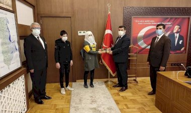 Nizip Pastel Boya Çalışmasında  İl Birincisi Oldu