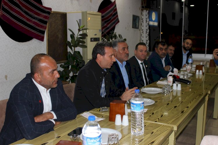 Nizip’te 7 muhalefet partisi bir araya geldi