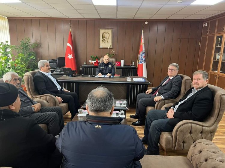 MHP Nizip Teşkilatından  Emniyet Müdürü Demir'e Ziyaret