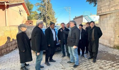 MHP Nizip Teşkilatı’ndan depremzedelere yardım