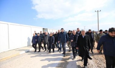 Bakan Kurum: Deprem bölgesinde koordinasyonu TOKİ eliyle yapacağız