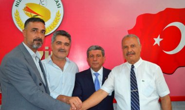 Nizip Polat Akın Fıstıkçılar Sitesi Kooperatifinde Bayrak Değişimi: Reşat Oktay Yeni Başkan Seçildi