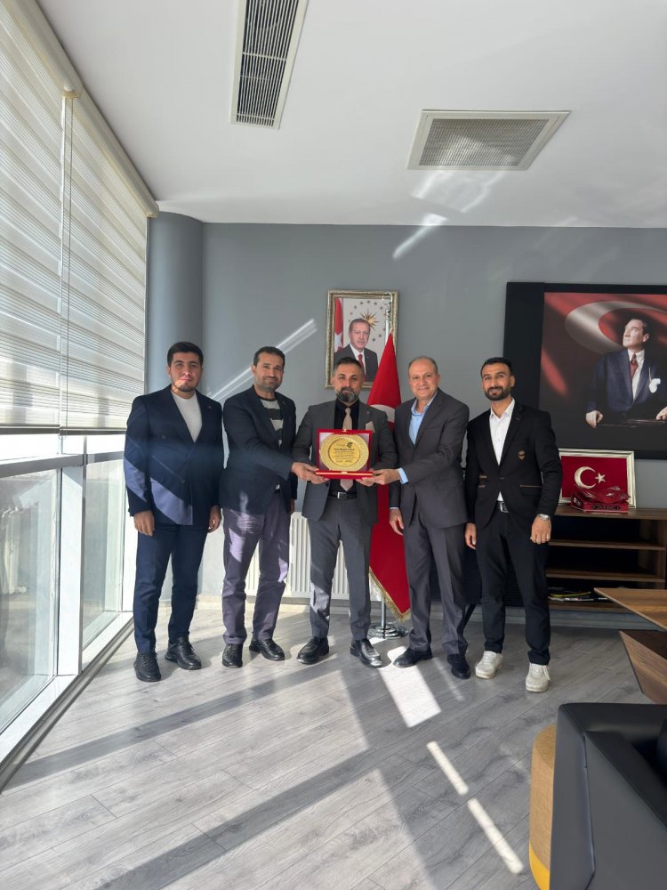 Nizip Gücü Spor’dan Mustafa Özdal’a Ziyaret ve Plaket Takdimi