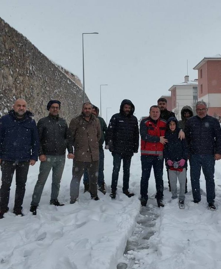 Nizip Belediyesi Kar Mesaisinde