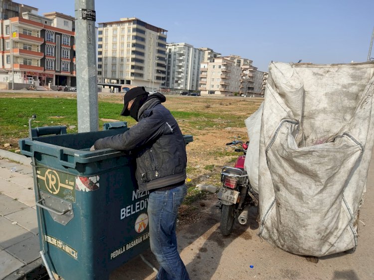 Herkes için çöp Suriyeli aileler için geçim kaynağı